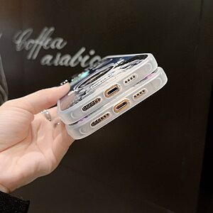 Θήκη iPhone 14 Mad Mask σχέδιο Astronaut Spaceman με προστατευτικό περίβλημα κάμερας και Πλάτη από σκληρό πλαστικό πράσινο - Image 4