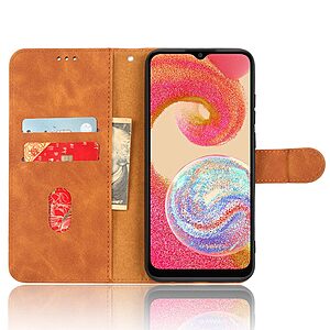 υποδοχές καρτών και μαγνητικό κούμπωμα καφέ