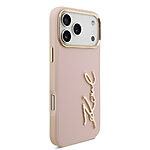 Θήκη Karl Lagerfeld Magsafe με χρυσή μεταλλική ανάγλυφη υπογραφή Karl και χρυσά πλαινά κουμπιά για iPhone 17 Pro Max ροζ - Εικόνα 2